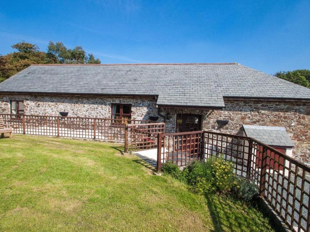 Billy'S Barn Villa Bradworthy Exterior photo